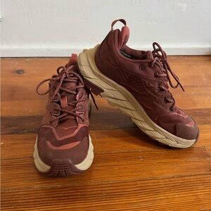Hoka Anacapa Low GTX Hiking Shoe Cherry Mahogany/Hot Sauce